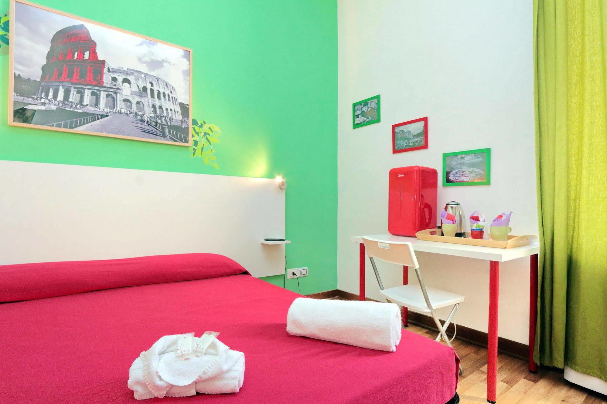 Lucky Domus Guest house